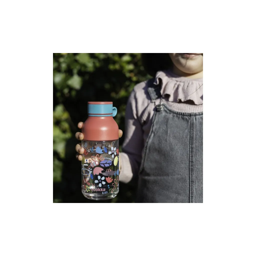 Quokka Kids, Plastová láhev s poutkem Flowers, 430ml, 40158