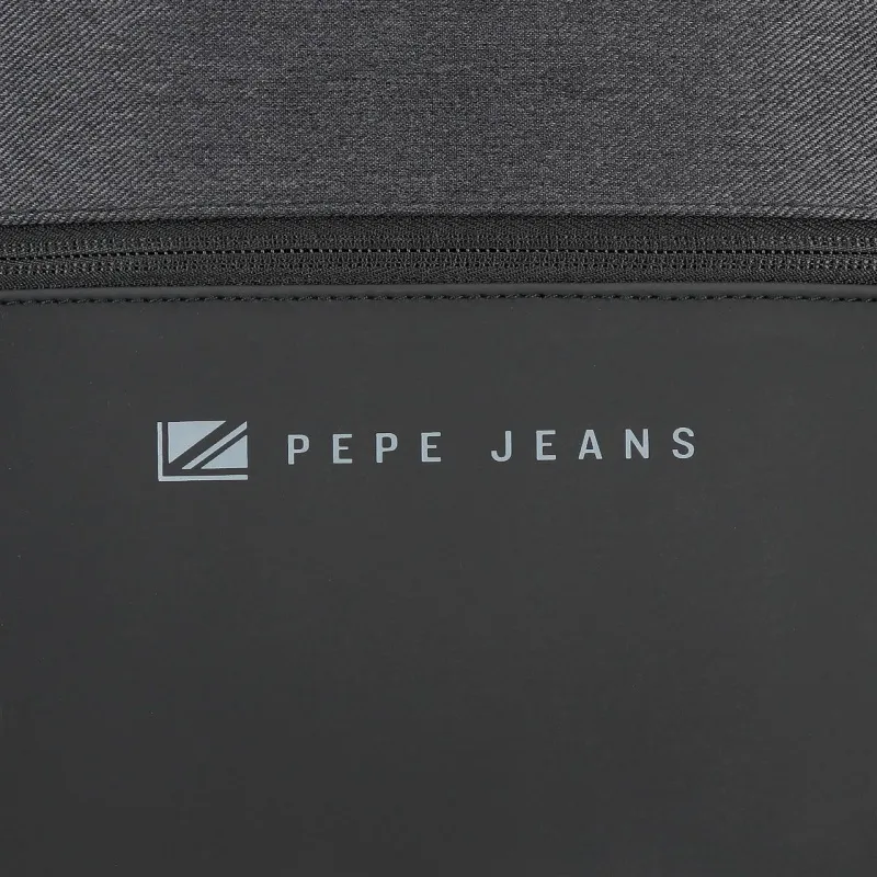 Batoh na notebook 12" PEPE JEANS Jarvis, 7122131 Batoh na notebook 12" PEPE JEANS Jarvis, 7122131