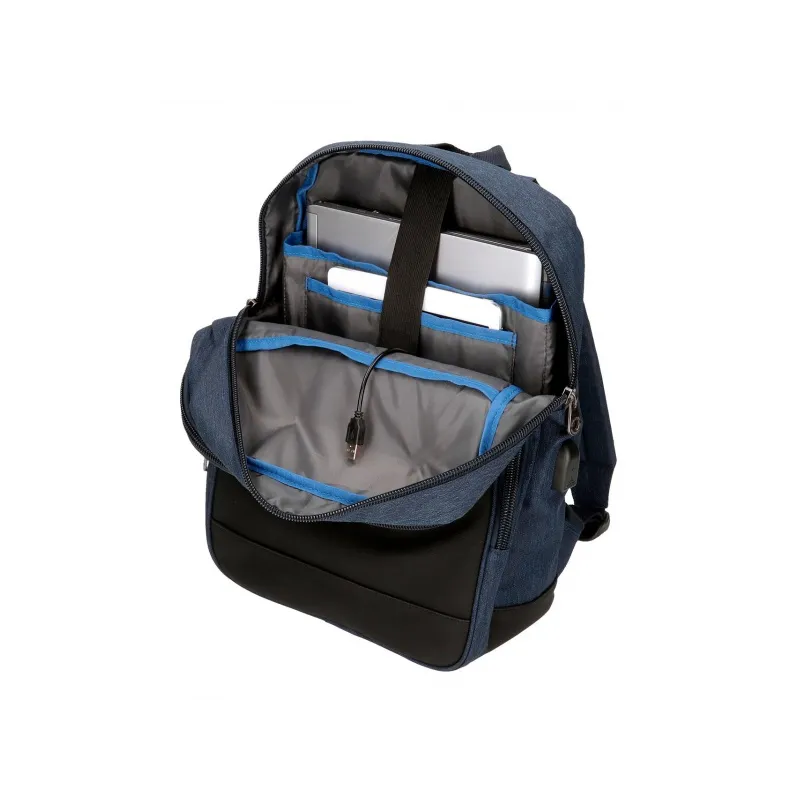 Batoh na notebook 15,6" PEPE JEANS Fenix, 7152231 Batoh na notebook 15,6" PEPE JEANS Fenix, 7152231