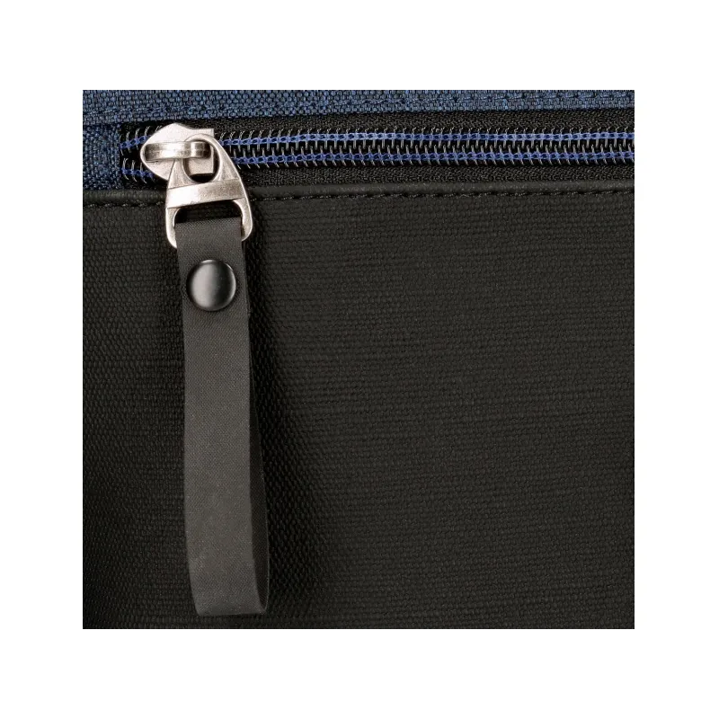 Batoh na notebook 15,6" PEPE JEANS Fenix, 7152231 Batoh na notebook 15,6" PEPE JEANS Fenix, 7152231
