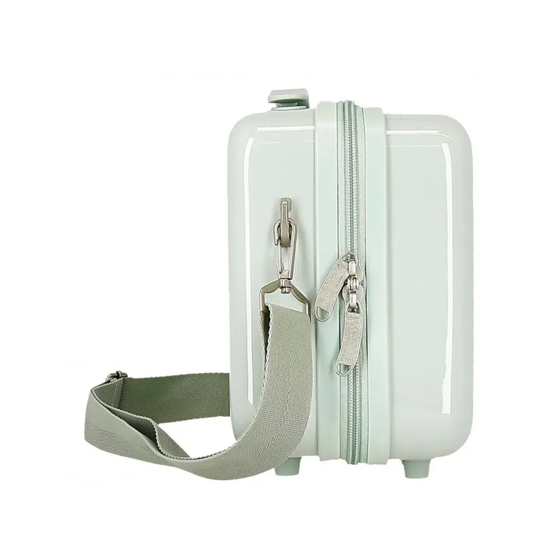 Cestovný kozmetický kufrík DISNEY FROZEN Strong Spirit, 21x29x15cm, 9L, 4923921 Cestovný kozmetický kufrík DISNEY FROZEN Strong Spirit, 21x29x15cm, 9L, 4923921