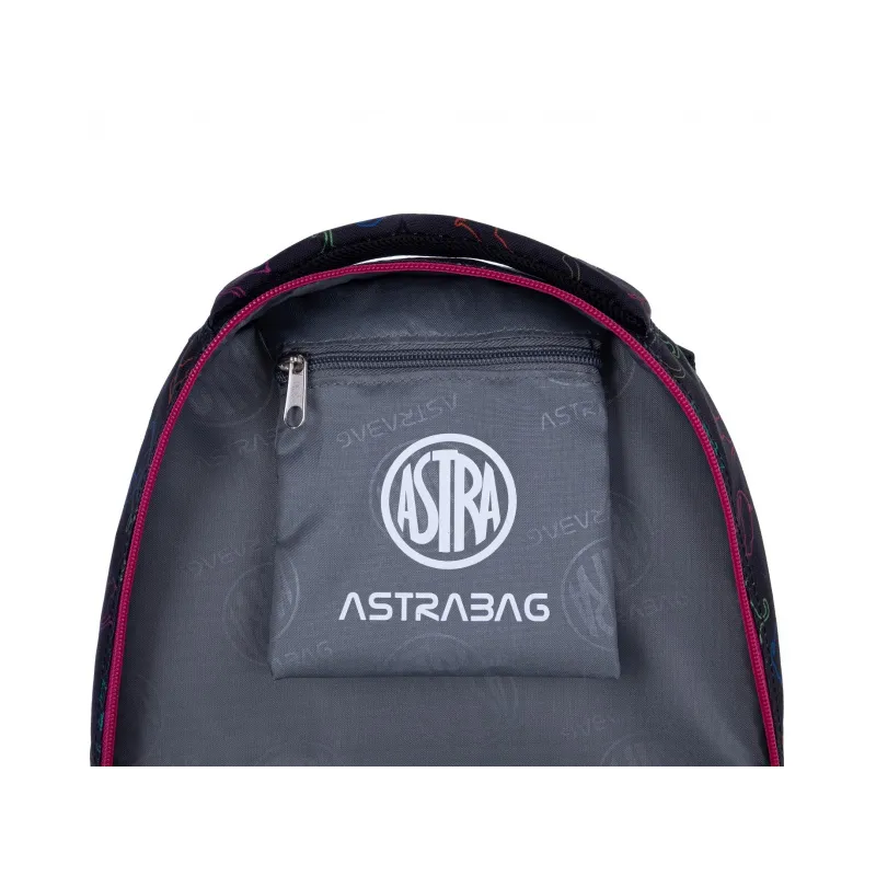 ASTRABAG Školní batoh pro první stupeň LOVE, AB330, 502023068 ASTRABAG Školní batoh pro první stupeň LOVE, AB330, 502023068