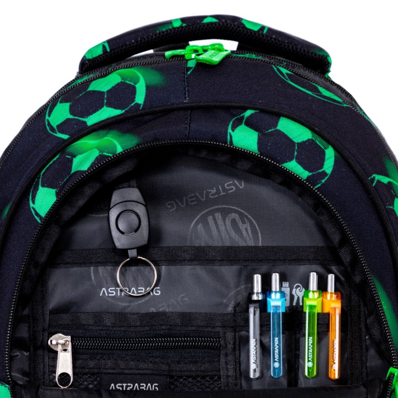 Školní batoh pro první stupeň AstraBAG NEON FOOTBALL, AB330, 502024101 Školní batoh pro první stupeň AstraBAG NEON FOOTBALL, AB330, 502024101