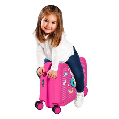 Detský cestovný kufor na kolieskach / odrážadlo MINNIE MOUSE Happy Helpers, 34L, 22398E1 Detský cestovný kufor na kolieskach / odrážadlo MINNIE MOUSE Happy Helpers, 34L, 22398E1