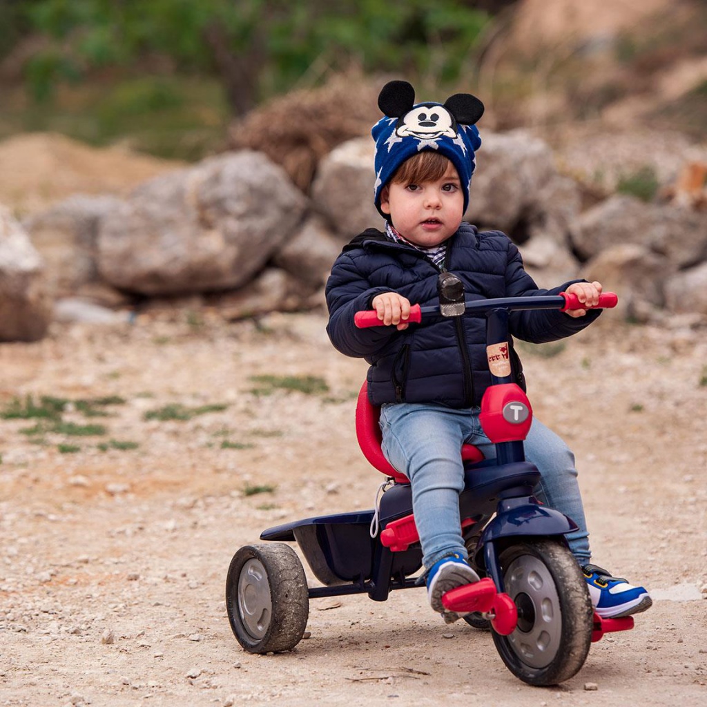 Chlapčenská zimná čiapka s aplikáciami Mickey Mouse, 2200005887