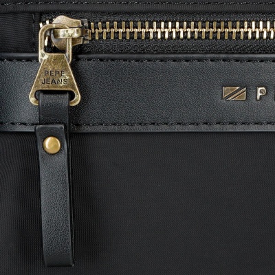 Pepe Jeans Morgan Black - Batoh na notebook 15", 7922431 Pepe Jeans Morgan Black - Batoh na notebook 15", 7922431