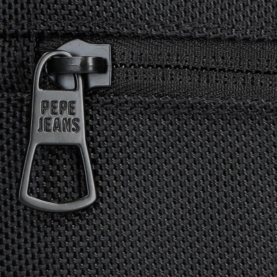 Batoh na notebook 15,6" Pepe Jeans Blackmore, 7052242 Batoh na notebook 15,6" Pepe Jeans Blackmore, 7052242