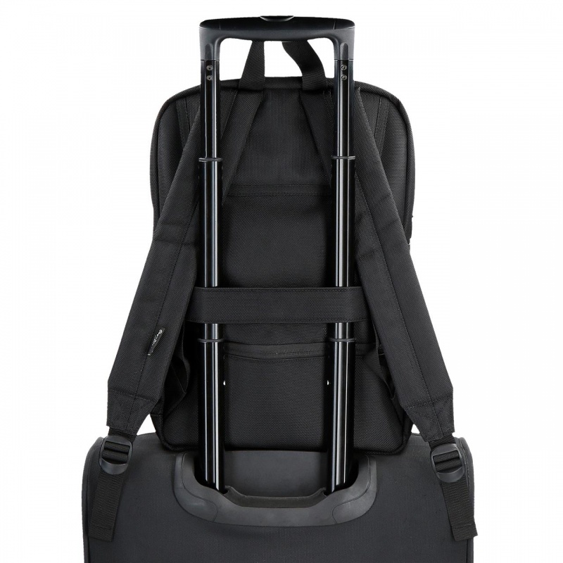 Batoh na notebook 15,6" Pepe Jeans Blackmore, 7052242 Batoh na notebook 15,6" Pepe Jeans Blackmore, 7052242