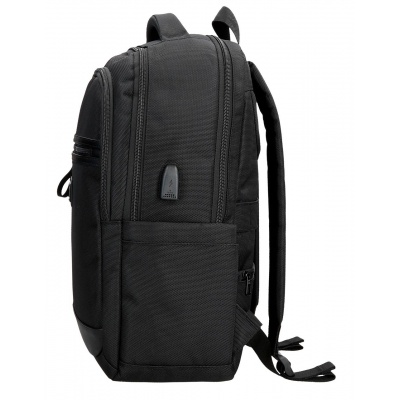 Batoh na notebook 15,6" Pepe Jeans Blackmore, 7052842 Batoh na notebook 15,6" Pepe Jeans Blackmore, 7052842
