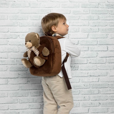 Dětský plyšový batoh s odnímatelnou hračkou Perletti Toys, MEDVÍDEK, 13042 Dětský plyšový batoh s odnímatelnou hračkou Perletti Toys, MEDVÍDEK, 13042