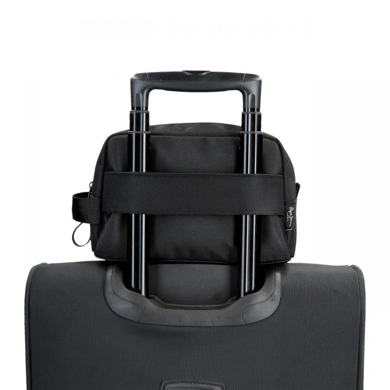 Cestovná kozmetická taška Pepe Jeans Blackmore, 7054542 Cestovná kozmetická taška Pepe Jeans Blackmore, 7054542
