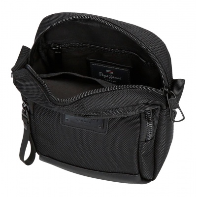 Pánská crossbody taška se dvěma přihrádkami Pepe Jeans Blackmore, černá, 7055242 Pánská crossbody taška se dvěma přihrádkami Pepe Jeans Blackmore, černá, 7055242