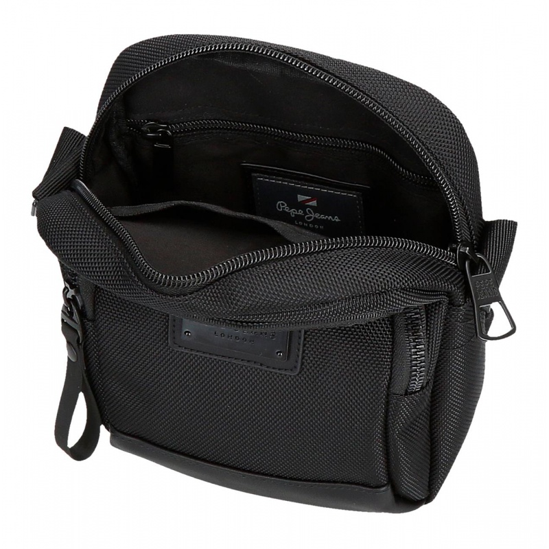 Pánská crossbody taška se dvěma přihrádkami Pepe Jeans Blackmore, černá, 7055242 Pánská crossbody taška se dvěma přihrádkami Pepe Jeans Blackmore, černá, 7055242