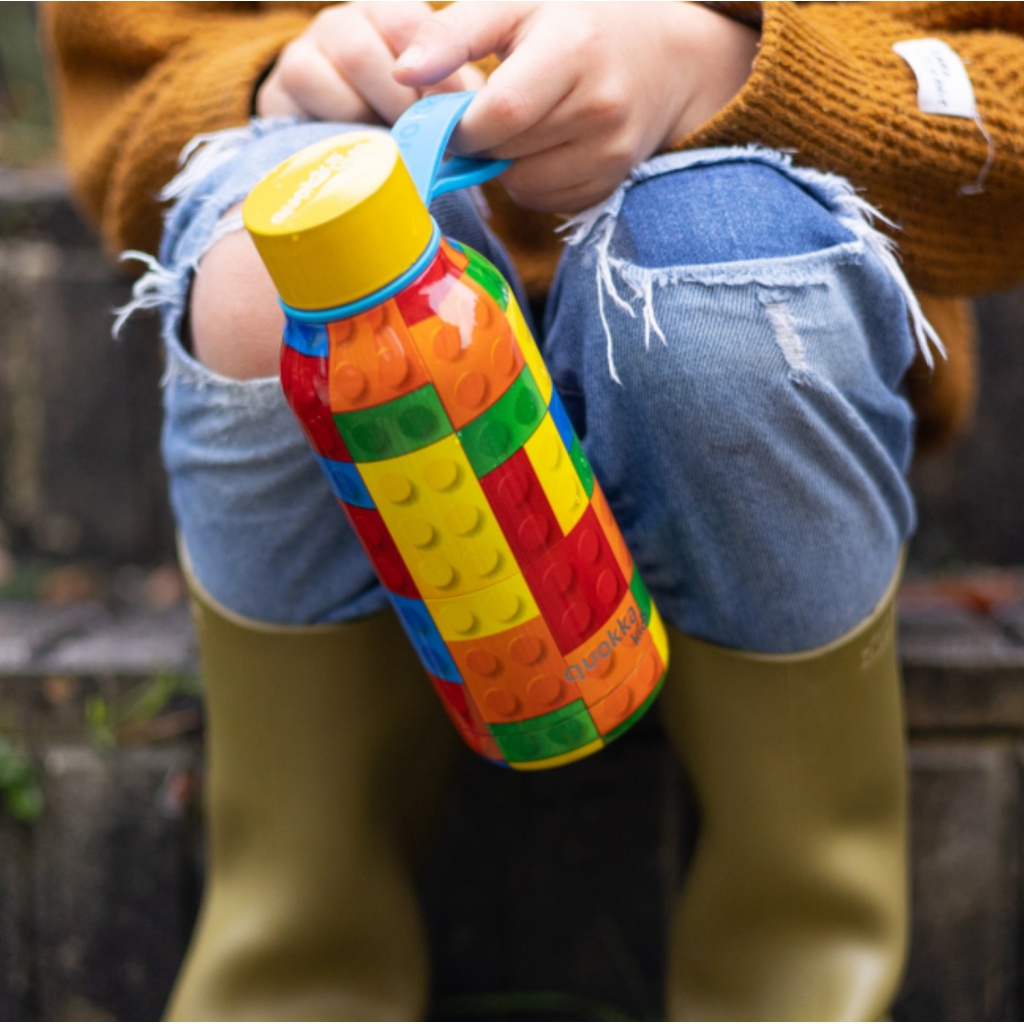 Quokka Kids, Nerezová láhev / termoska s poutkem COLOR BRICKS, 330ml, 40143