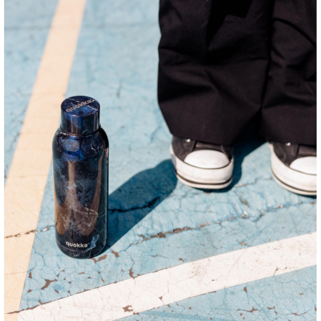Quokka Solid, Nerezová fľaša / termoska Black Marble, 510ml, 11987
