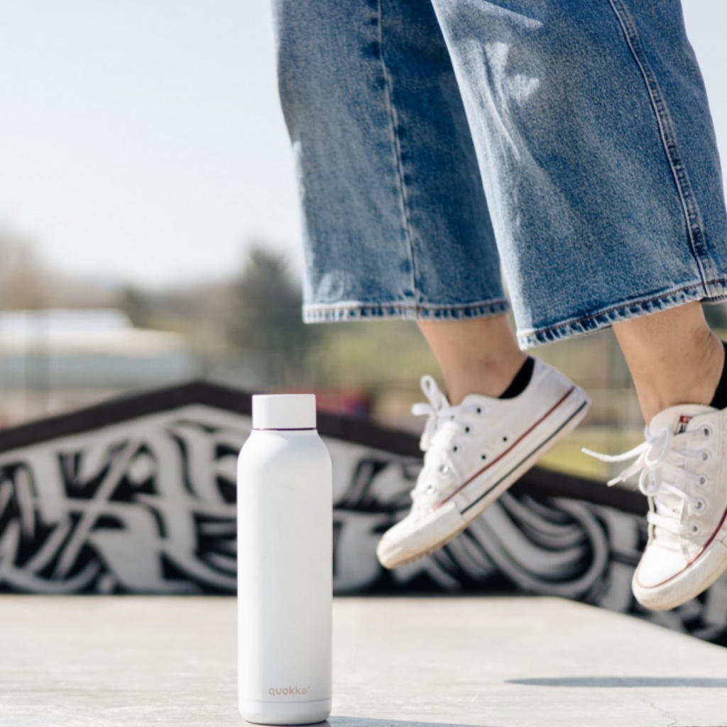 Quokka Solid,  Nerezová fľaša / termoska White, 630ml, 12092