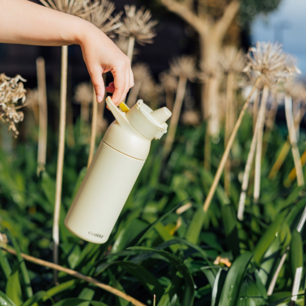 Quokka Tide, Nerezová termoláhev Pastel Yellow, 700ml, 40314