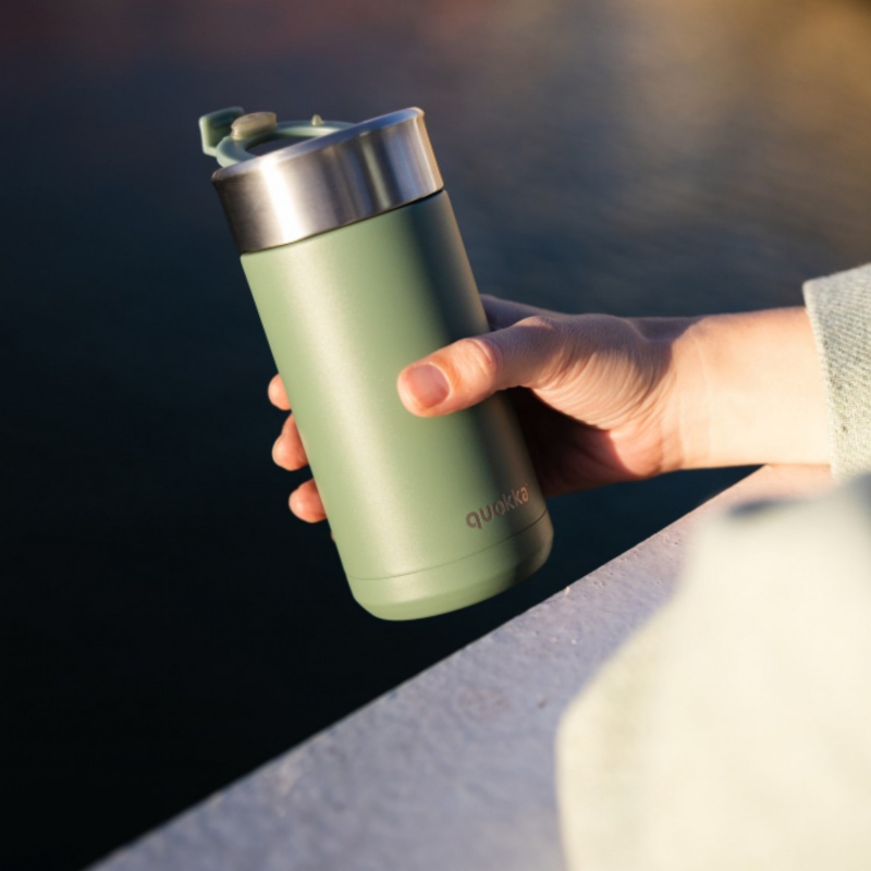 Quokka Boost, Nerezový termohrnček so sitkom Pine, 400ml, 40075 Quokka Boost, Nerezový termohrnček so sitkom Pine, 400ml, 40075