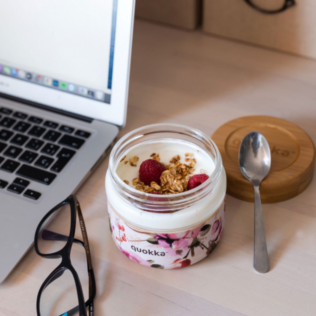 Quokka Deli, Skleněná nádoba na jídlo DARK FLOWERS, 500ml, 40121