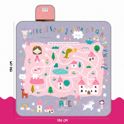 Dětská pikniková deka Perletti Castello delle Fiabe o rozměrech 150 x 150 cm. Vhodná pro 2–3 děti. Vrchní vrstva polyester, spod Dětská pikniková deka Perletti Castello delle Fiabe o rozměrech 150 x 150 cm. Vhodná pro 2–3 děti. Vrchní vrstva polyester, spod