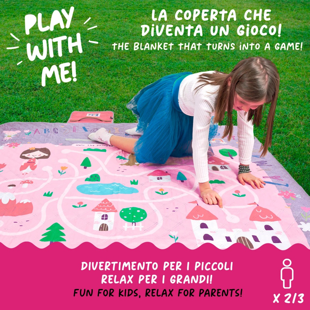 Dětská pikniková deka Perletti Castello delle Fiabe o rozměrech 150 x 150 cm. Vhodná pro 2–3 děti. Vrchní vrstva polyester, spod