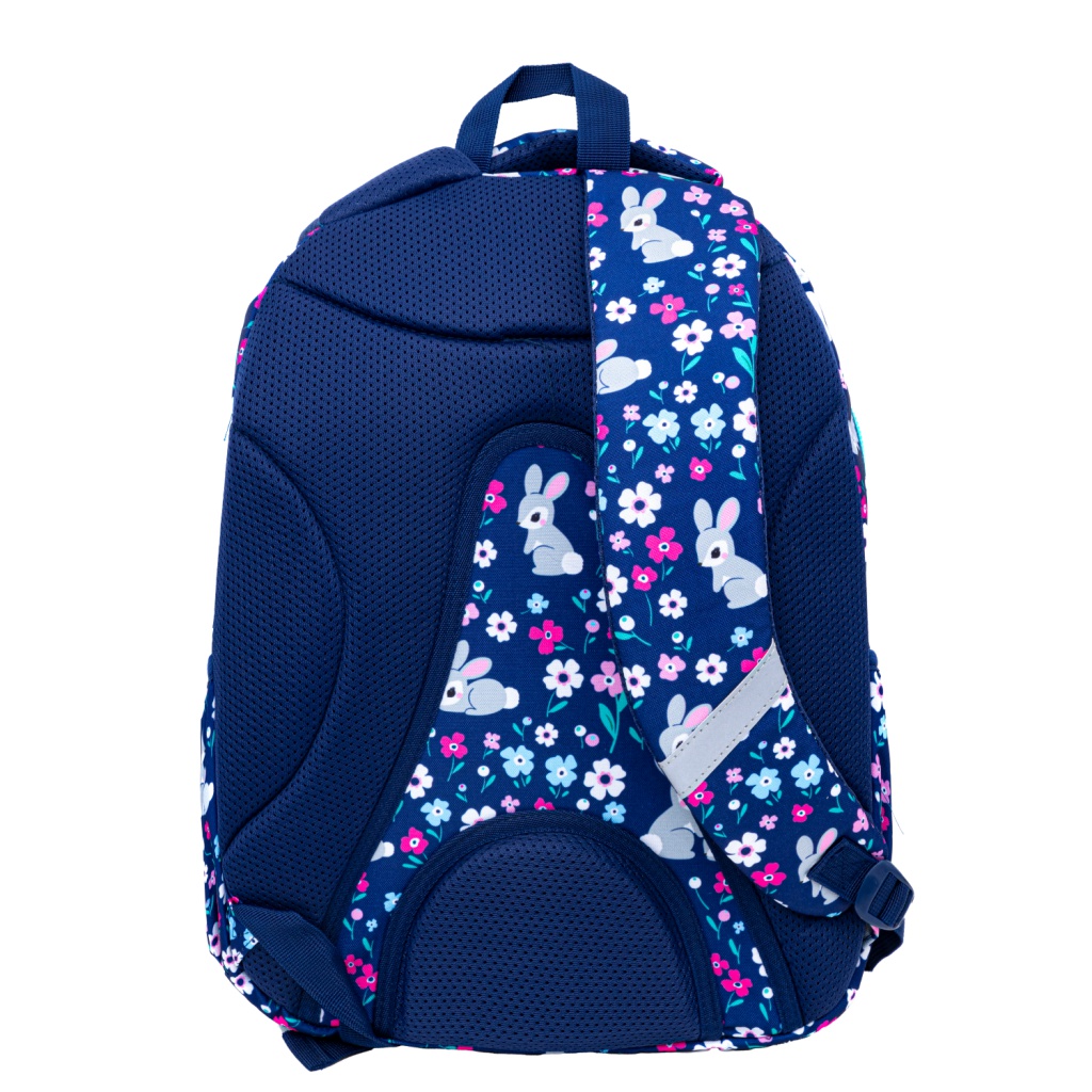 Objevte dokonalého společníka pro vaše školní dobrodružství s batohem AstraBAG. Ergonomický design, prostorné komory a odolný