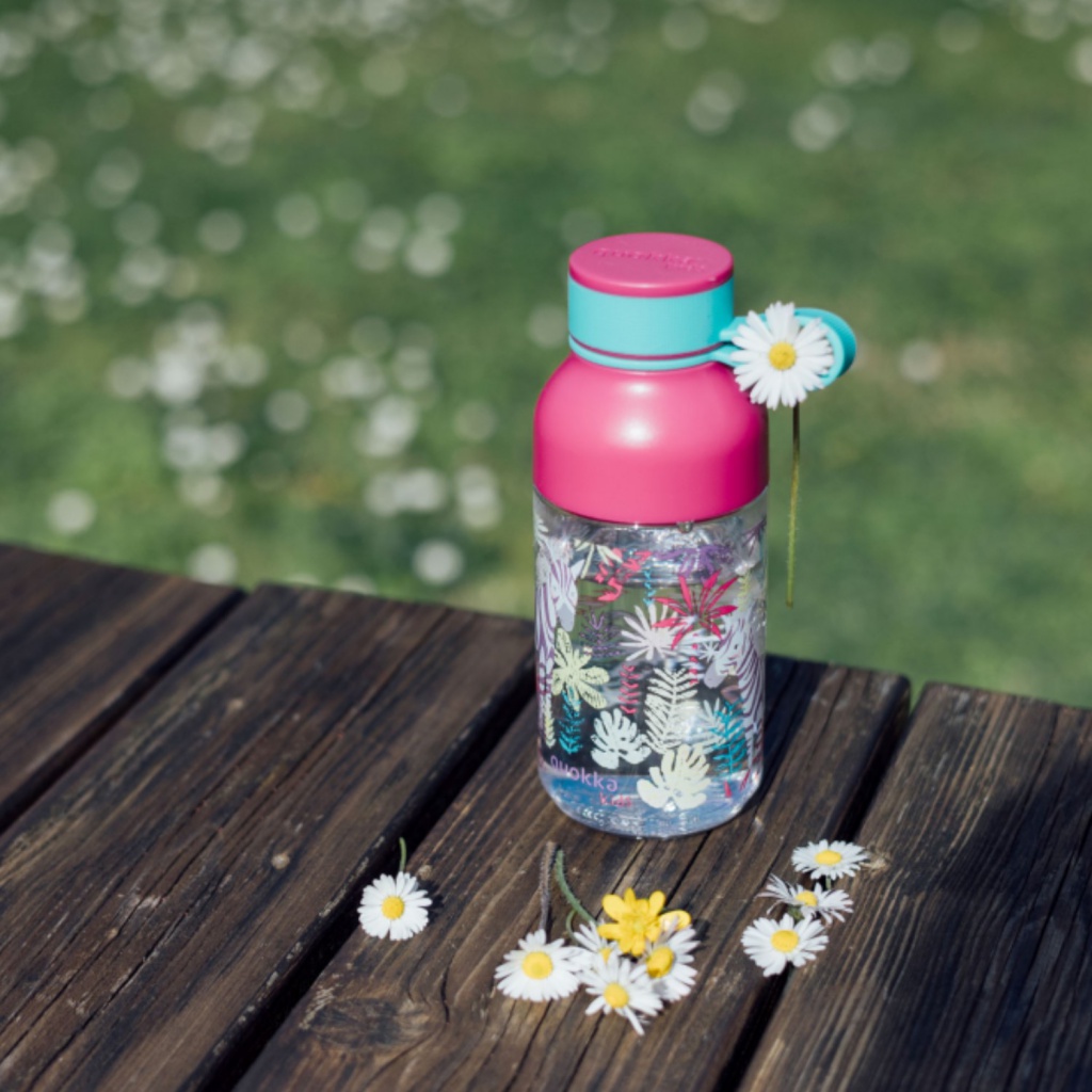 Quokka Kids Ice, Plastová fľaša s pútkom Zebras, 430ml, 40159