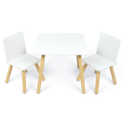 Detský drevený stolík + 2 stoličky Arditex Kids – praktický nábytok do detskej izby Detský drevený stolík + 2 stoličky Arditex Kids – praktický nábytok do detskej izby