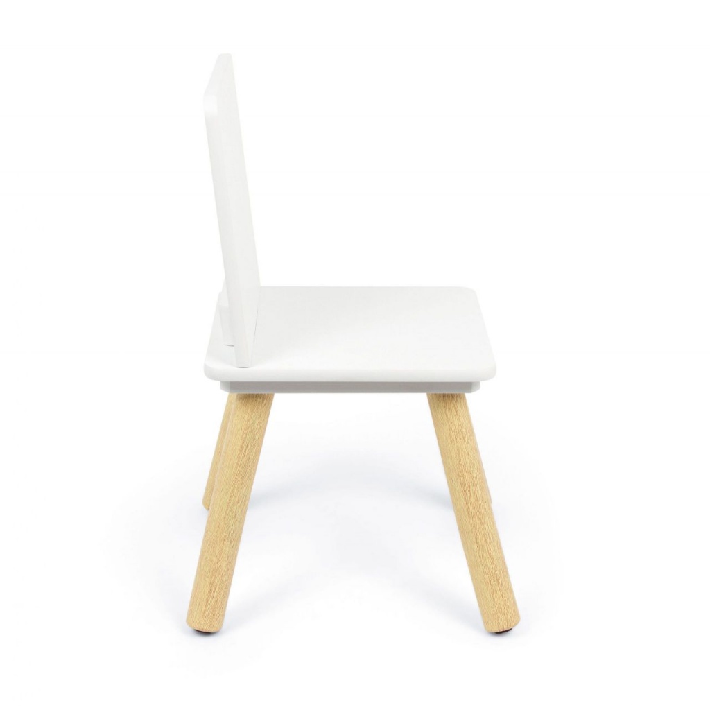 Detský drevený stolík + 2 stoličky Arditex Kids – praktický nábytok do detskej izby