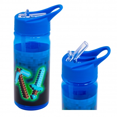 Praktická láhev AQUA PURE BLUE PIXEL s atraktivním motivem. Vyrobeno z bezpečného plastu bez BPA o objemu 450 ml. Díky praktic
