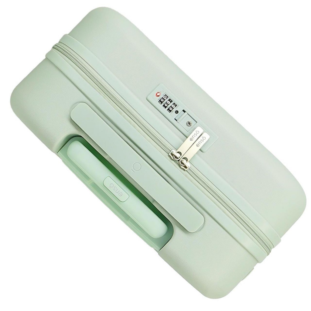 Speciální limitovaná edice vyrobená u příležitosti 100. výročí DISNEY. Tyto poutavé a stylové cestovní kufry s pevnou skořepinou