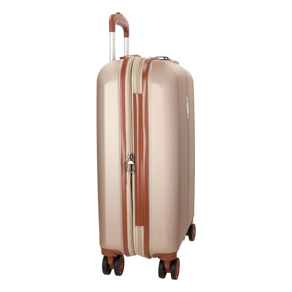 Pevný škrupinkový ABS cestovný kufor s nadčasovým dizajnom od renomovaného španielskeho výrobcu JOUMMA BAGS. Kvalitné vypracovan