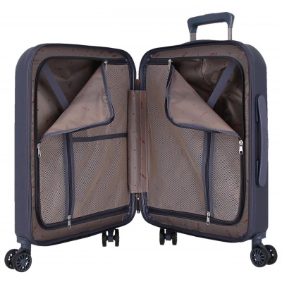 Představujeme vám exkluzivní sadu cestovních kufrů EL POTRO Vera, která spojuje eleganci, odolnost a praktičnost v dokonalé har