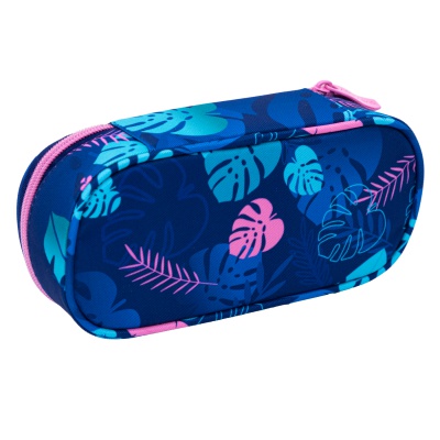 Penál ASTRABAG je stylový a praktický doplněk pro školáky. Díky organizéru budou všechny psací potřeby přehledně uspořádány Penál ASTRABAG je stylový a praktický doplněk pro školáky. Díky organizéru budou všechny psací potřeby přehledně uspořádány