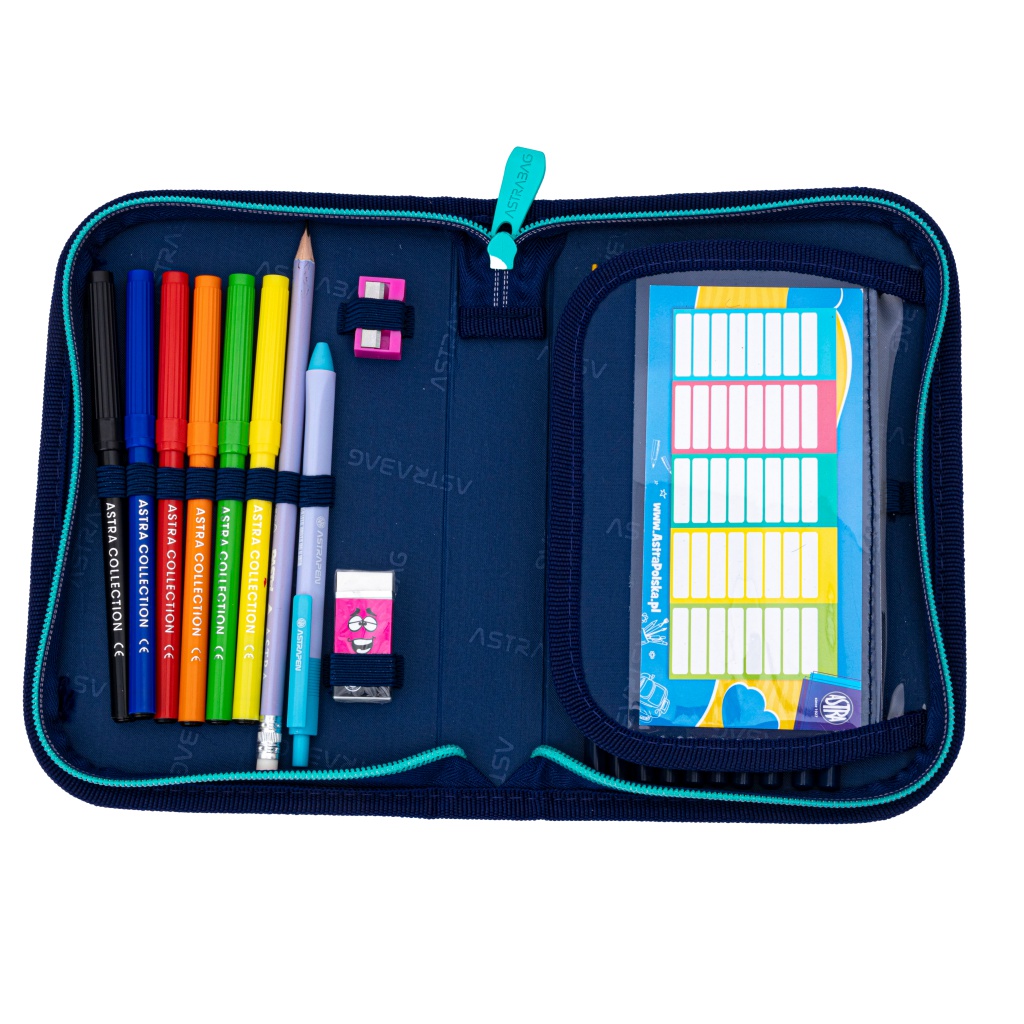 Vyklápěcí penál AstraBAG s kompletní výbavou kvalitních psacích potřeb. Ideální pro první stupeň ZŠ. Ušetřete čas a získejte