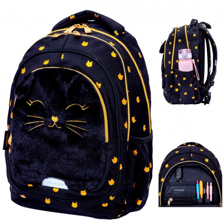 Školní batoh FLUFFY KITTY BLACK s ergonomickými zády a reflexními prvky Obsahuje 3 přihrádky a 2 vnější kapsy.