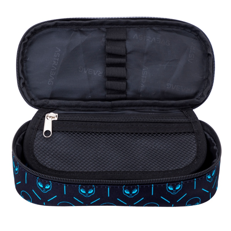 Penál ASTRABAG je stylový a praktický doplněk pro školáky. Díky organizéru budou všechny psací potřeby přehledně uspořádány Penál ASTRABAG je stylový a praktický doplněk pro školáky. Díky organizéru budou všechny psací potřeby přehledně uspořádány