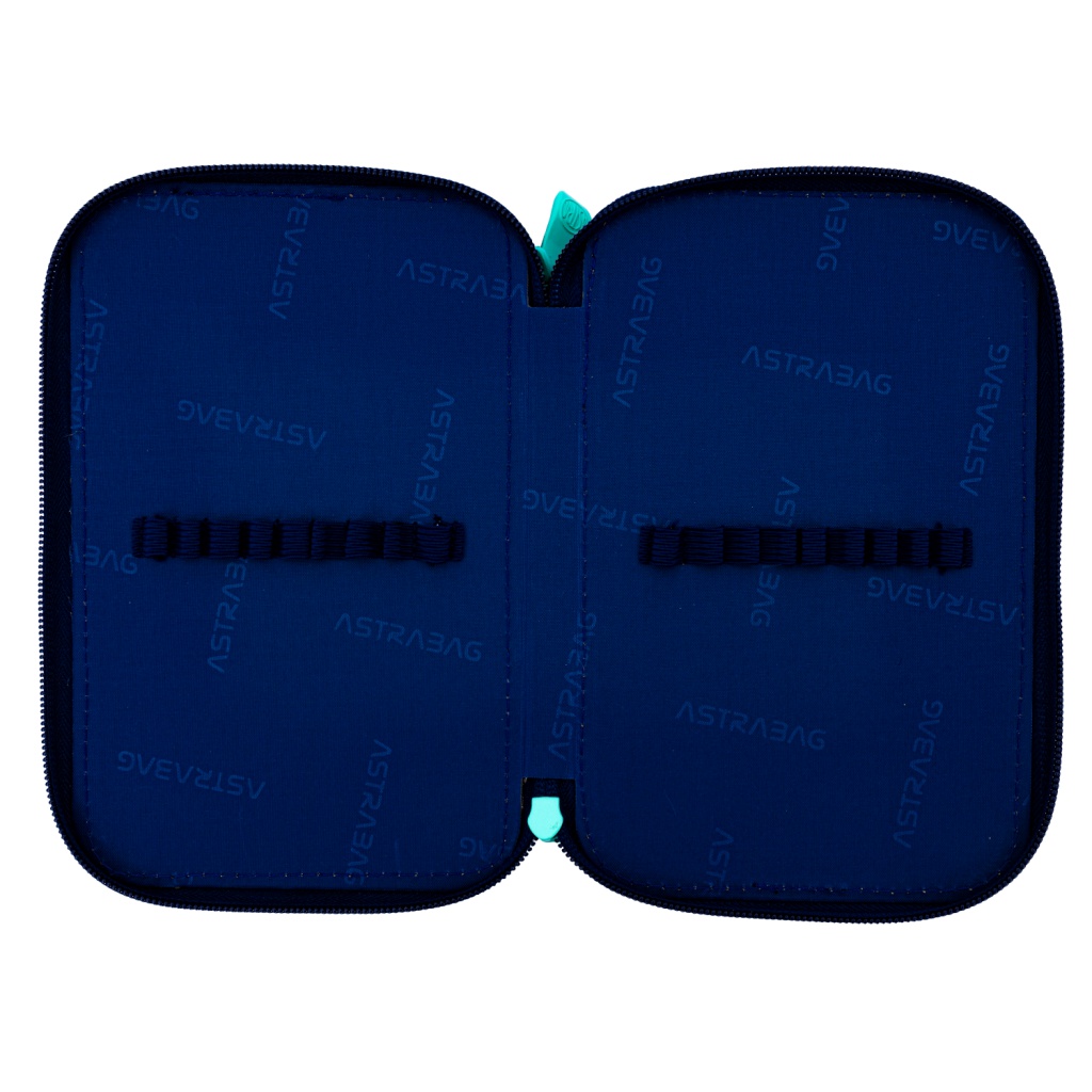 Praktický dvojitý penál ASTRABAG s atraktivním dětským motivem. Obsahuje dvě prostorné přihrádky na psací potřeby a škol