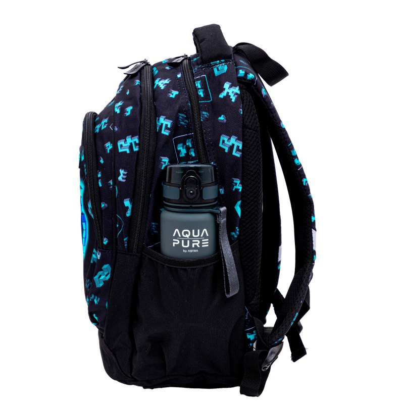 Školský batoh AstraBAG DARK PIXEL pre 1. stupeň ✓ Kompaktný a bezpečný