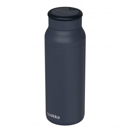 Nerezová termo láhev Quokka Echo Black 690 ml kombinuje minimalistický design s maximální funkčností. Díky vakuové izolaci