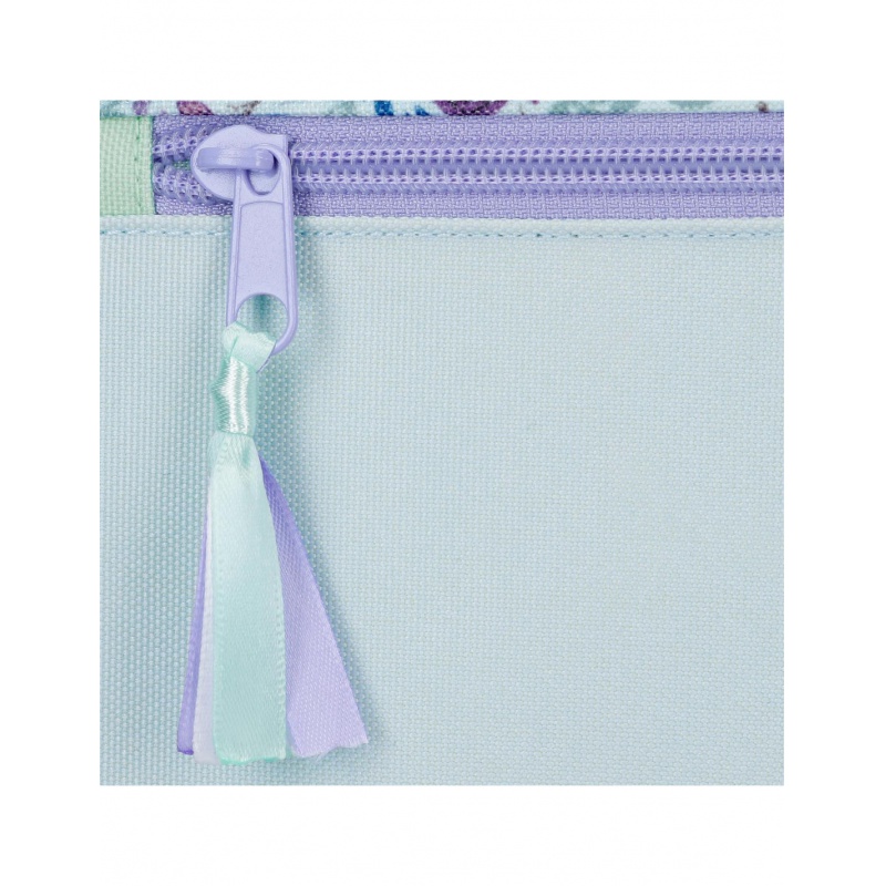 Školský batoh na kolieskach Frozen Close to the Heart 32×45×21 cm | Joummabags | ZdenkaTri.sk Školský batoh na kolieskach Frozen Close to the Heart 32×45×21 cm | Joummabags | ZdenkaTri.sk