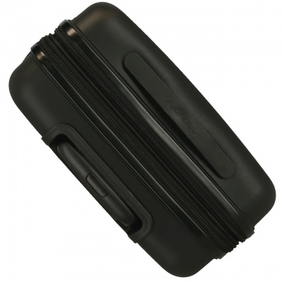 Objevte dokonalého společníka na cesty s kufrem MOVEM Wood. Lehký a odolný skořepinový kufr o objemu 38 litrů a praktickým in