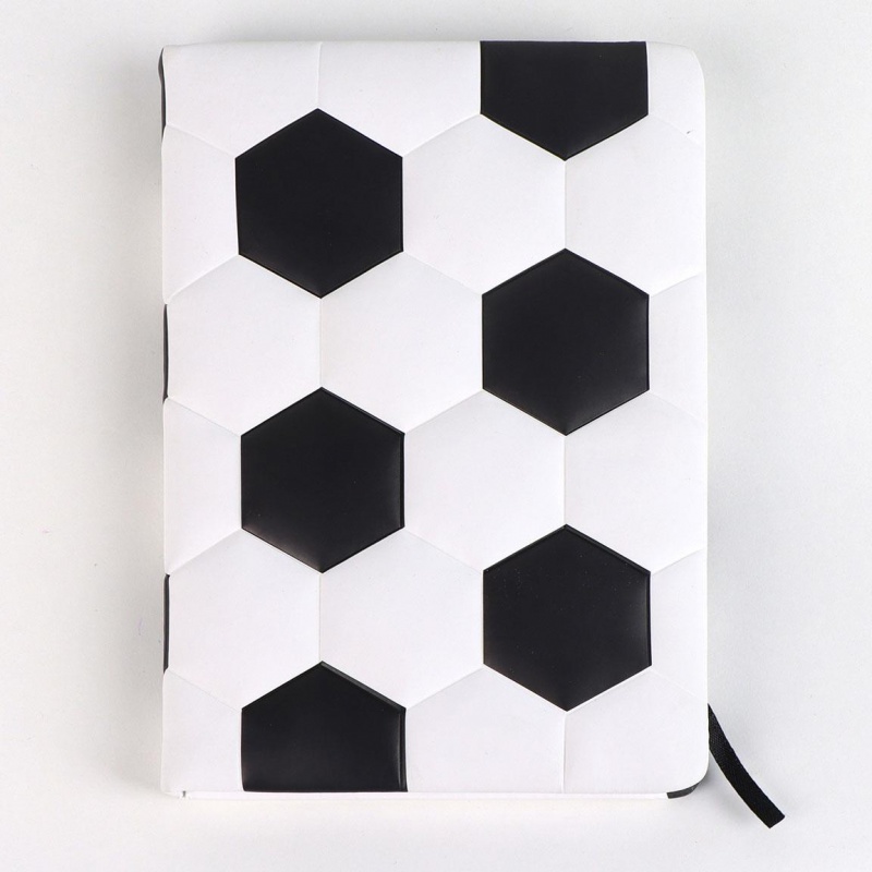 Polstrovaný sešit Real Madrid A5 – oficiální fotbalový design