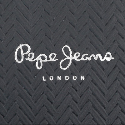 Peněženka Pepe Jeans Sprig černá – RFID ochrana
