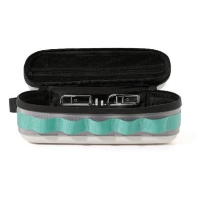 Ochranný cestovní obal OutIn EVA Protective Case je univerzální obal určený pro kávovary OutIn Mino, Nano i Fino. Odolný PU mat