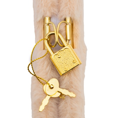 Denník s kľúčikom Fluffy Bunny Beige A5 – plyšový zápisník 96 listov