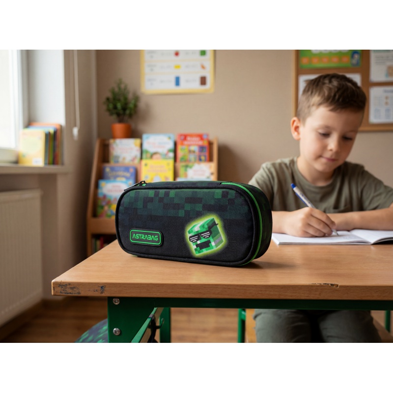 Jednokomorový penál / pouzdro AstraBAG Pixel Hero, AC6, 503026039