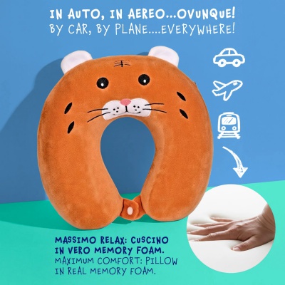 Dětský plyšový batoh TIGER s odnímatelným cestovním polštářkem zpříjemní každé cestování i výlet. Měkký materiál, pohodlné půl