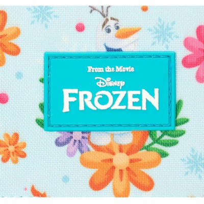 Školní batoh na kolečkách Frozen Forever s motivem oblíbených postaviček Elsy a Anny a květinovým vzorem umožňuje použití jak