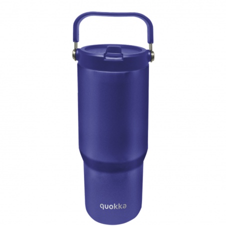 Nerezový termopohár Quokka Core Dusk Blue o objemu 860 ml je praktickým společníkem na každodenní cesty, do práce i na výlety.